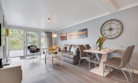 2 Bed in Millendreath 1