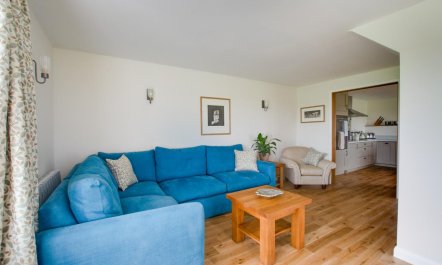 2 Bed in Newton 8