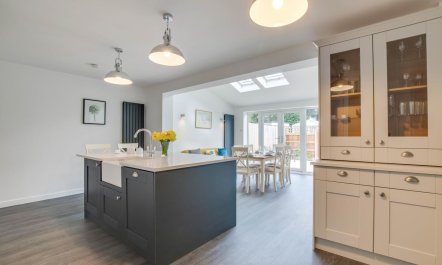 3 Bed in Woodbridge 5