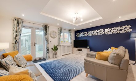 4 Bed in Whitby 6