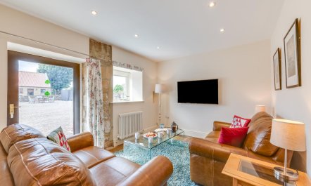 2 Bed in Fylingdales 1