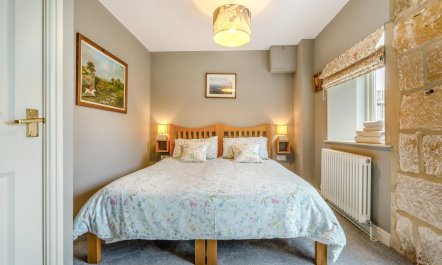 2 Bed in Fylingdales 9