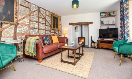 4 Bed in Virginstowe 2