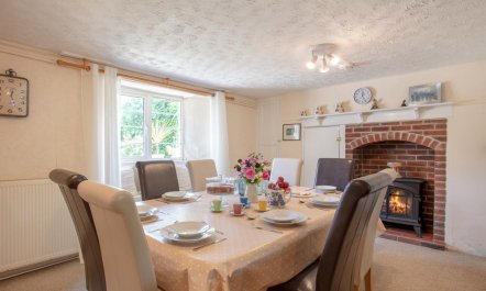4 Bed in Virginstowe 6