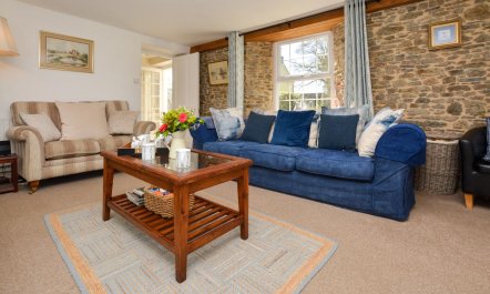 4 Bed in Virginstowe 6