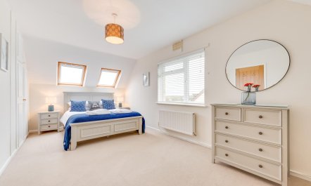 4 Bed in Langton Matravers 9