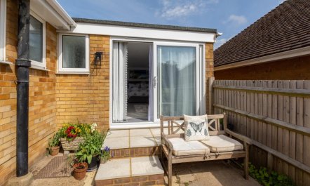 1 Bed in Saltdean 6