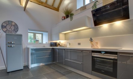 1 Bed in Aberystwyth 2