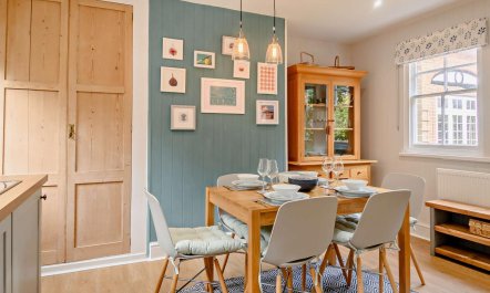 2 Bed in Overstrand 2