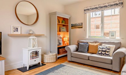 2 Bed in Overstrand 1