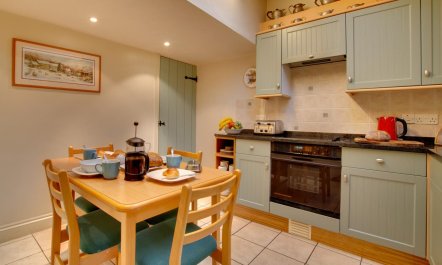 2 Bed in Chapel Stile 2