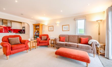 3 Bed in Putsborough 3