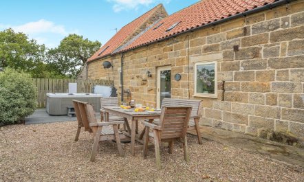 3 Bed in Fylingdales