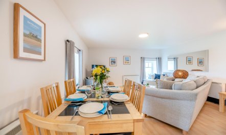 3 Bed in Waren Mill 2