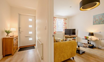 2 Bed in Templeton 4