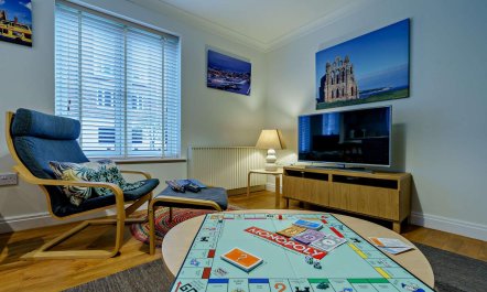 1 Bed in Whitby 8