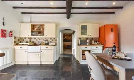 2 Bed in Ashbourne 6