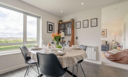 2 Bed in Bude 5