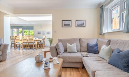 4 Bed in Aldeburgh 1