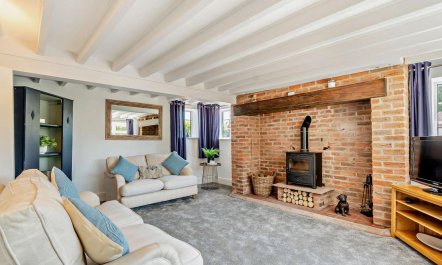 3 Bed in Tholthorpe 1