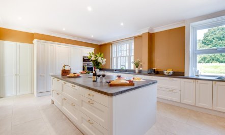 6 Bed in South Raynham 6