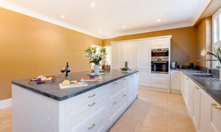 6 Bed in South Raynham 7