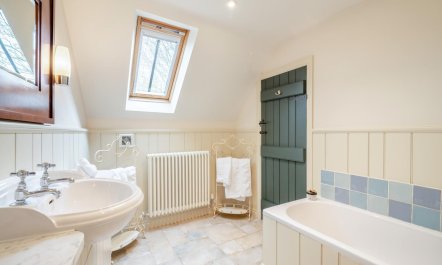 2 Bed in Middleton 9
