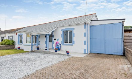 3 Bed in Westward Ho 2