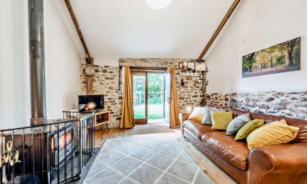 2 Bed in Torrington 6