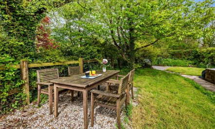 2 Bed in Torrington 9