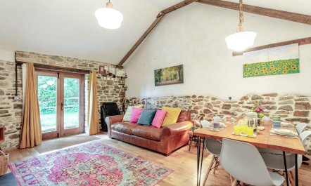 2 Bed in Torrington 5