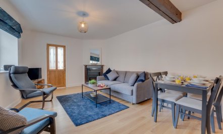 2 Bed in Seahouses 5