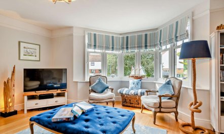 5 Bed in West Runton 4