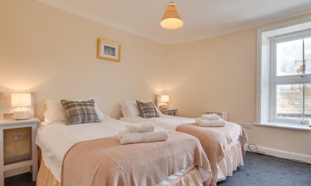 2 Bed in Hawes 9