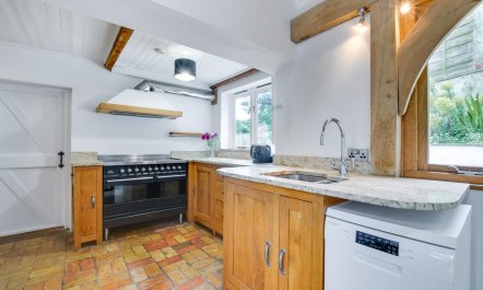 4 Bed in Eastbridge 3