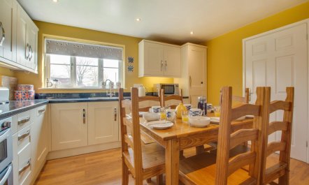 3 Bed in Mundesley 4