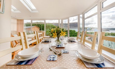 3 Bed in Broad Haven 5