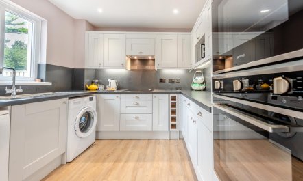 3 Bed in Broad Haven 9