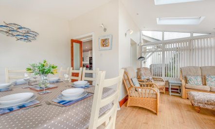 3 Bed in Broad Haven 6