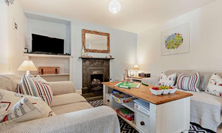 2 Bed in Wadebridge 1