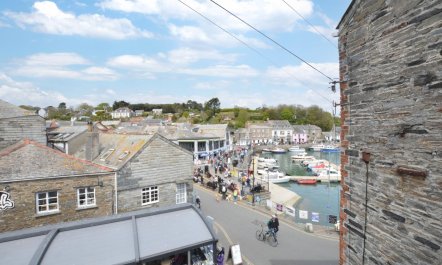 2 Bed in Padstow 9