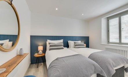 2 Bed in Padstow 5