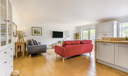 5 Bed in Bodham 9
