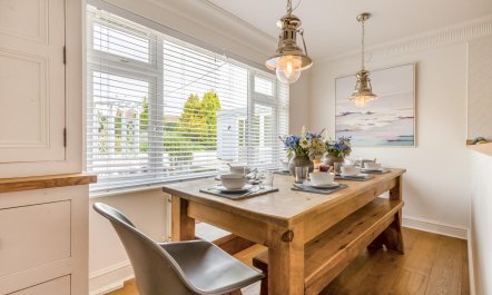 5 Bed in Bodham 6