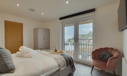 2 Bed in Whitby 5