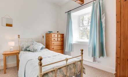 3 Bed in Bainbridge 8