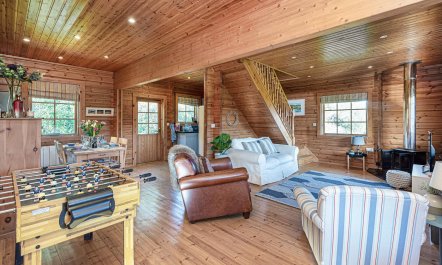 2 Bed in Menai Bridge 1