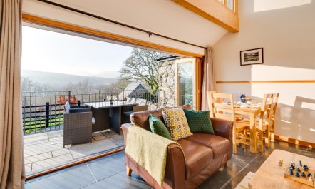 2 Bed in Dolgellau 3