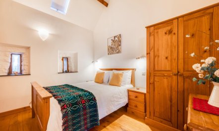 2 Bed in Dolgellau 9