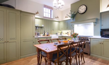4 Bed in Southwold 2